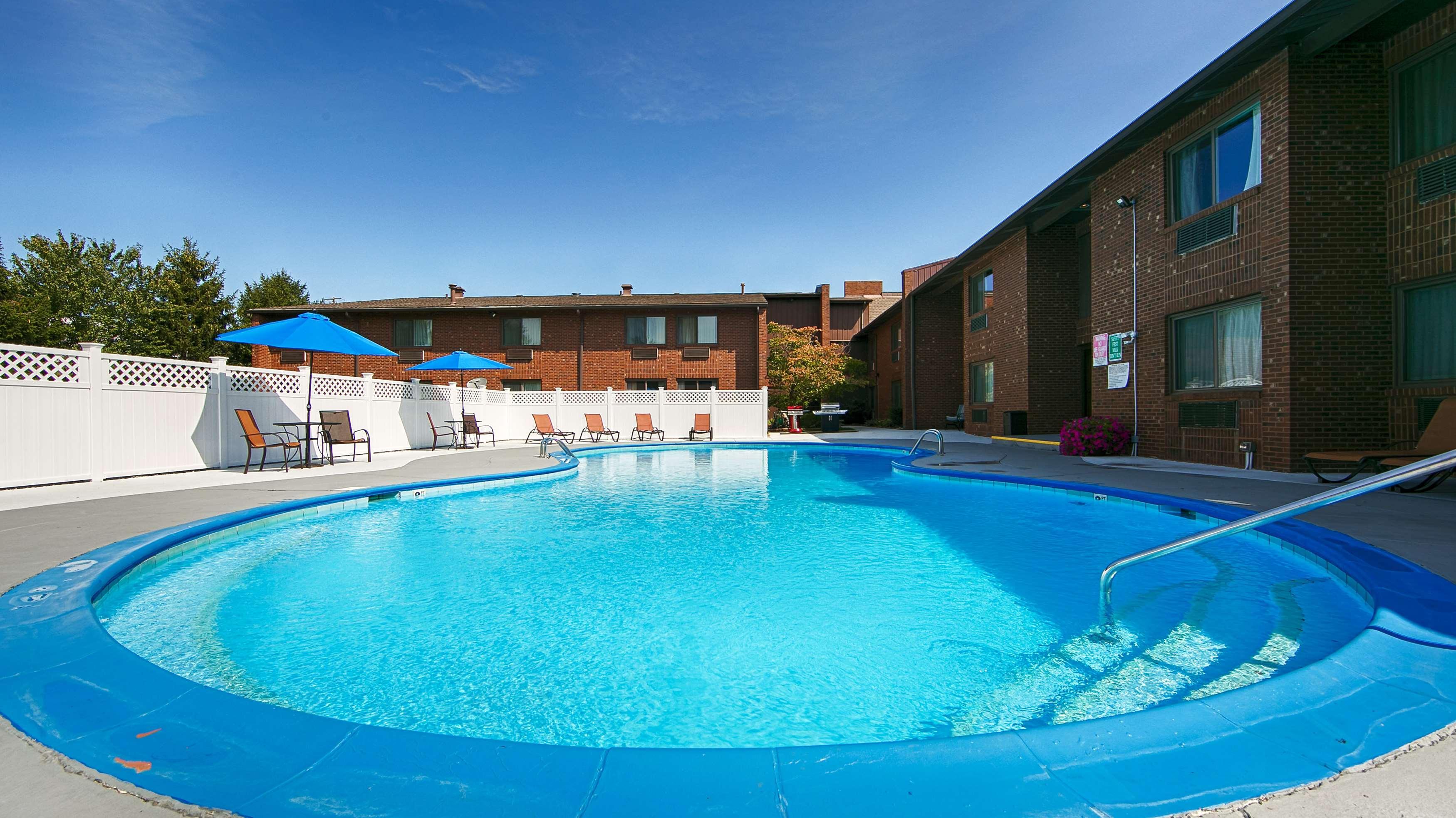 Best Western Shelbyville Lodge Esterno foto