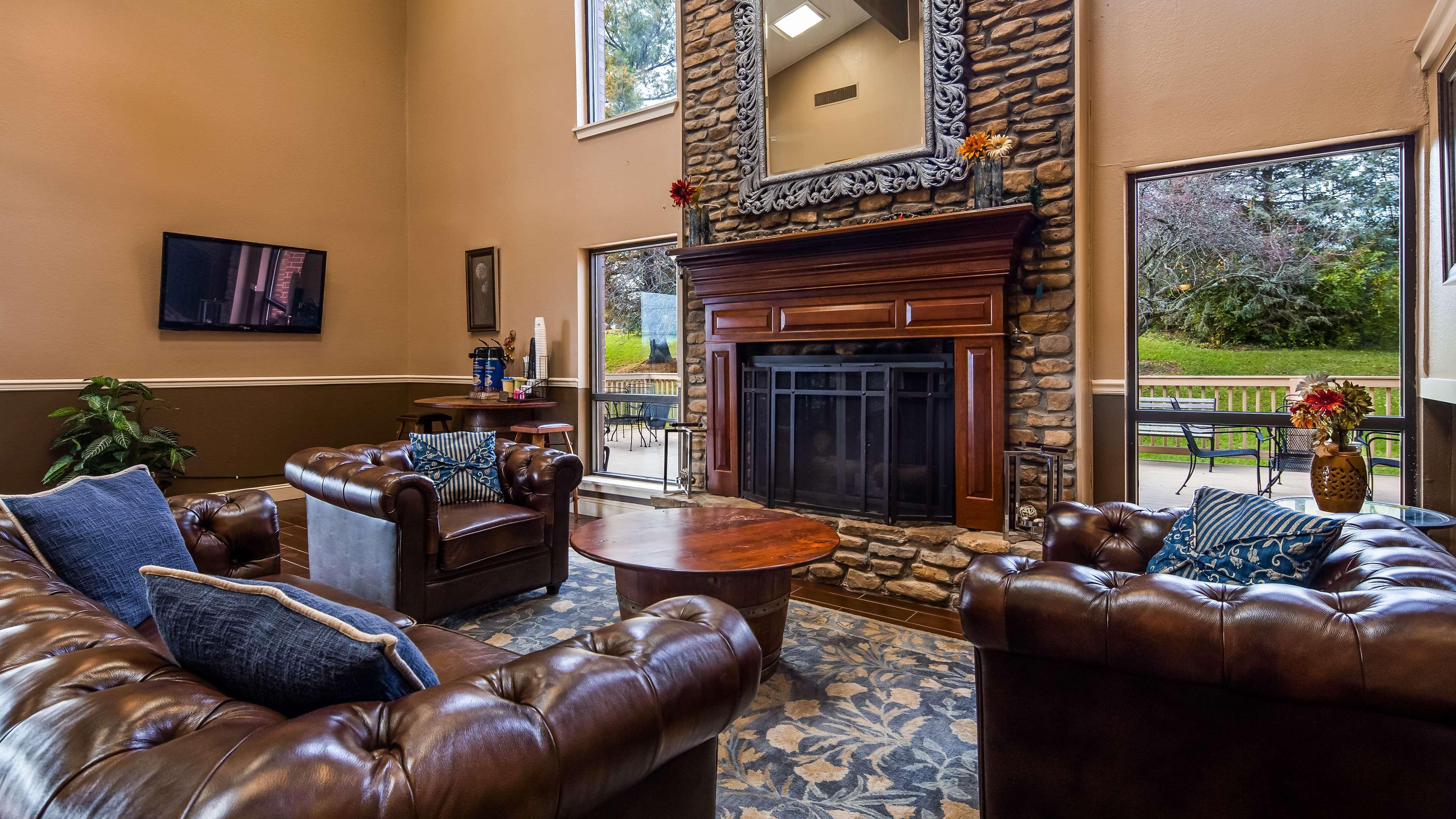 Best Western Shelbyville Lodge Esterno foto